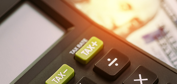 calculator with less tax and more tax buttons